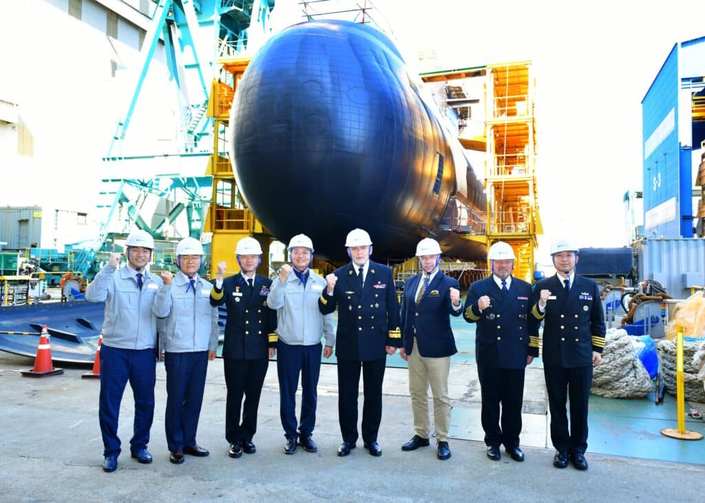 Savunma Bağlarını Güçlendirmek: Polonya ve Güney Kore Deniz Harp Okulları HD Hyundai Heavy Industries'i Ziyaret Etti