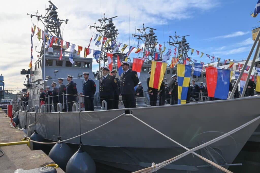 Yunan Donanması Modernize Edilmiş Island Sınıfı Devriye Gemilerini Hizmete Aldı